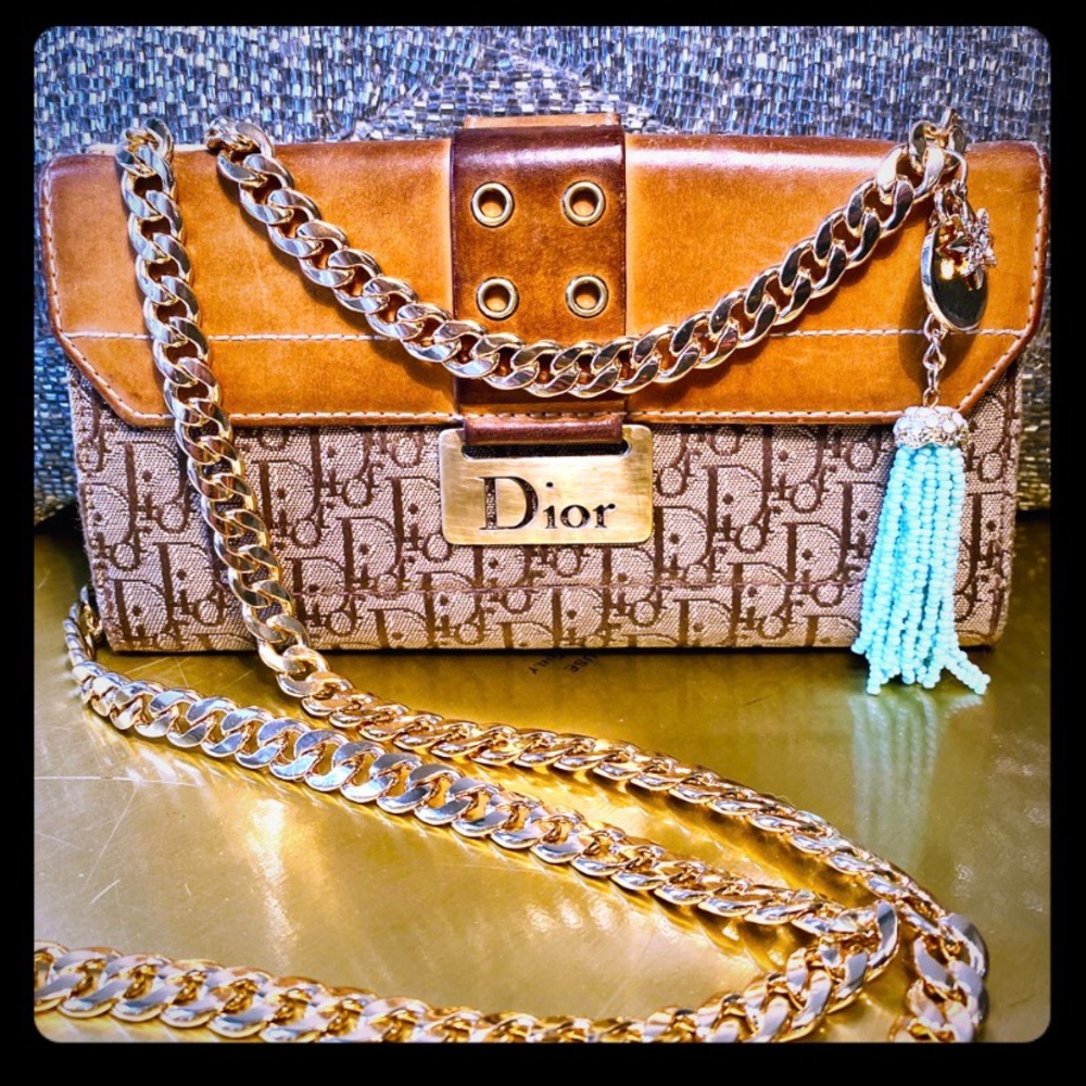 Auth Christian Dior Purse ❤️